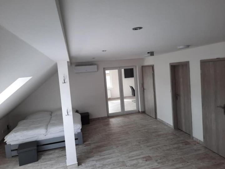 Apartman วิมแปร์ค ภายนอก รูปภาพ